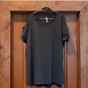 LulaRoe Classic Tee - 3XL